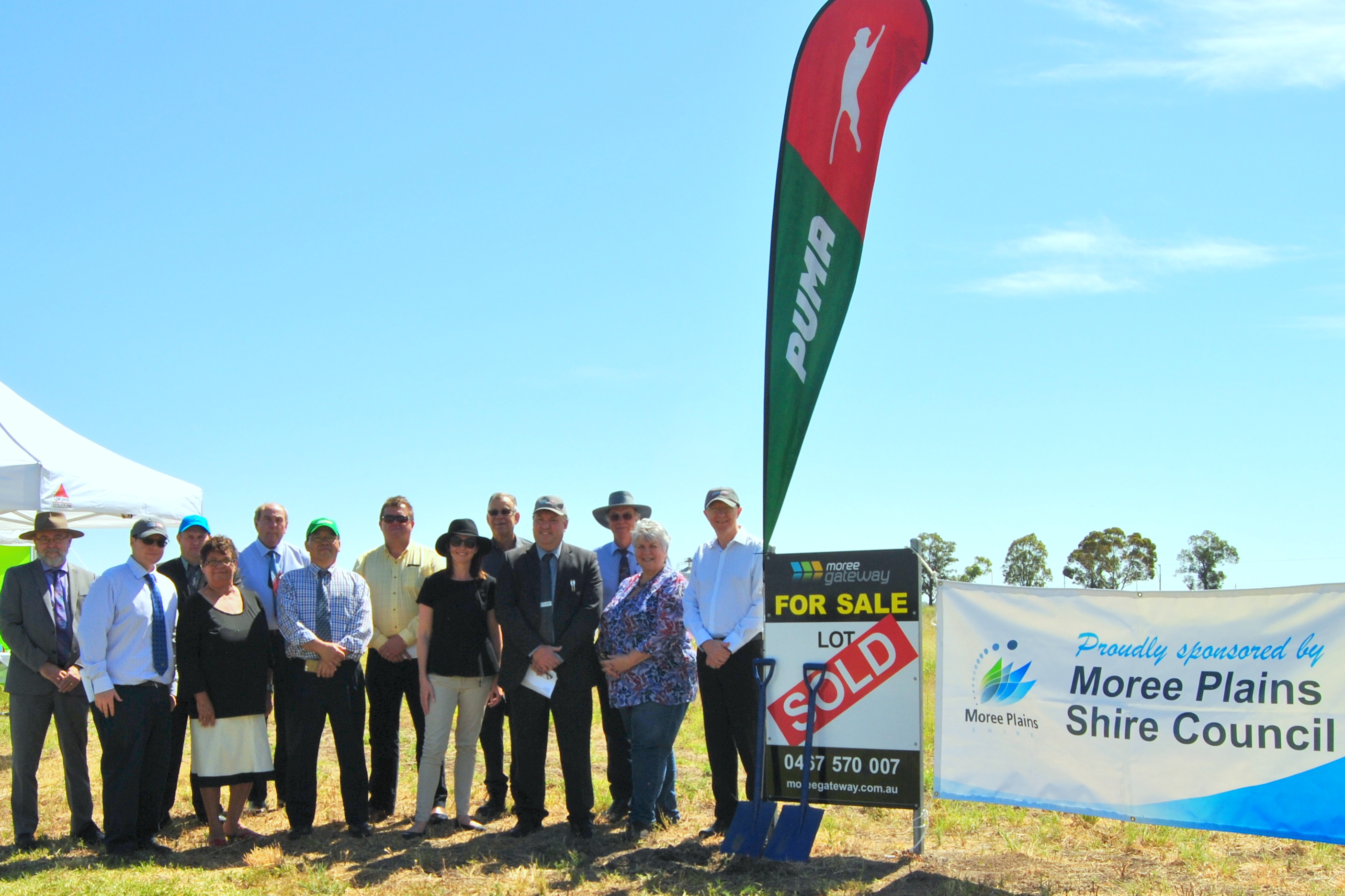 a sod turning ceremony at the Moree Gateway, celebrating the beginning of development of Puma Energy’s site.